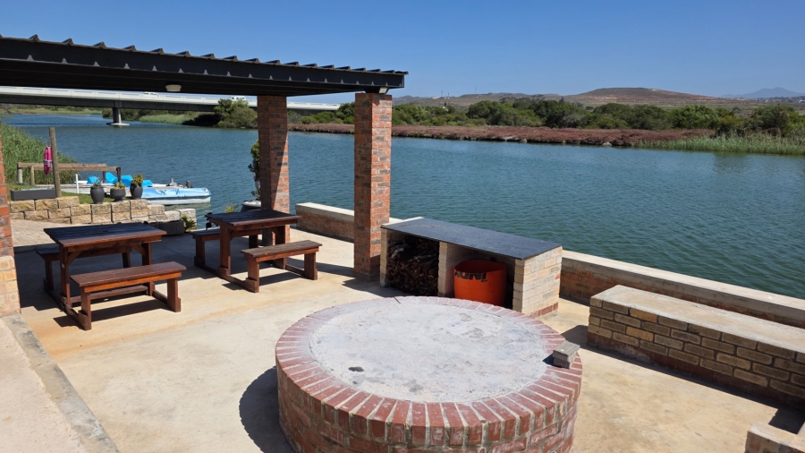 3 Bedroom Property for Sale in Hartenbos Central Western Cape